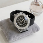 Montre Femme Silicone Cadran Lumineux – bracelet et cadran noir