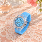 Montre Femme Silicone Cadran Lumineux – bracelet et cadran bleu ciel