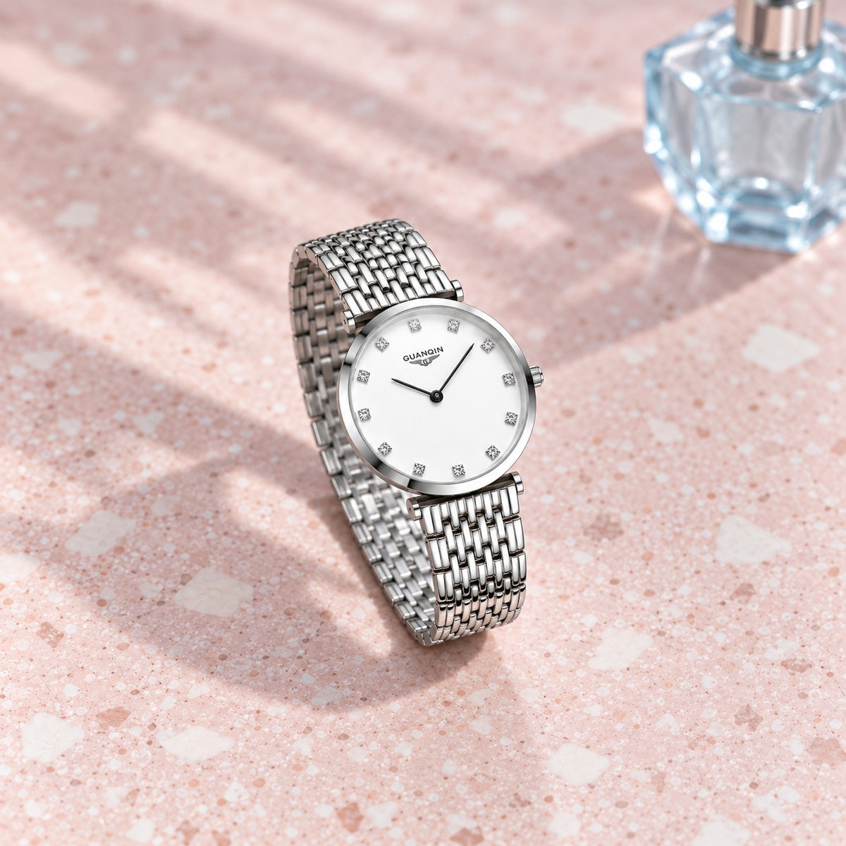 Montre Femme Extra-Plate Acier Bicolore – argent, cadran blanc, index strass
