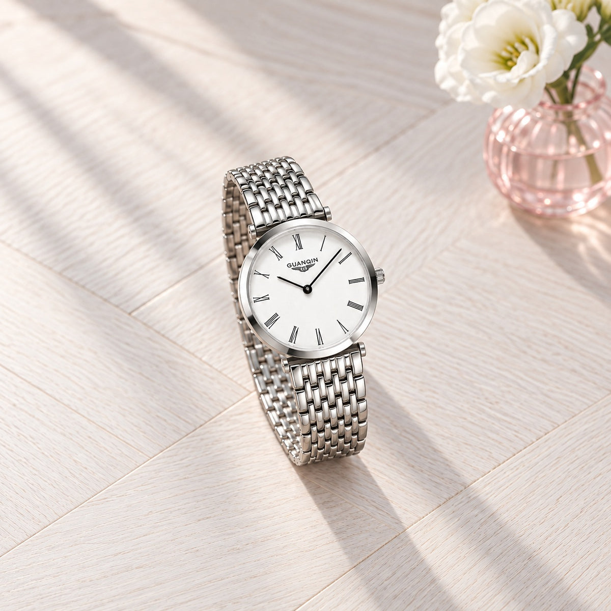 Montre Femme Extra-Plate Acier Bicolore – argent, cadran blanc, chiffres romains