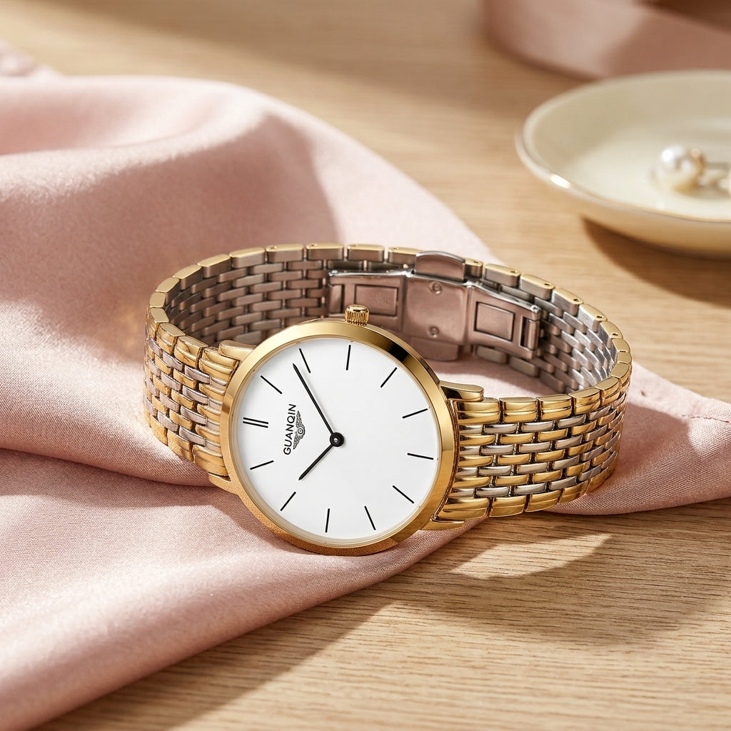 Montre Femme Extra-Plate Acier Bicolore – or bicolore, cadran blanc, index bâtons