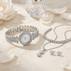 Parure Femme Montre Strass et Bijoux Assortis – parure 2 argent : montre + bracelet rivière + collier pendentif + puces