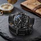 Montre Homme Double Affichage Acier – boîtier noir, cadran noir, index blancs, cuir noir surpiqûres blanches